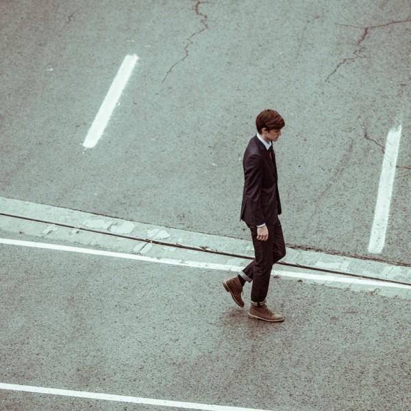 dude-walkin
